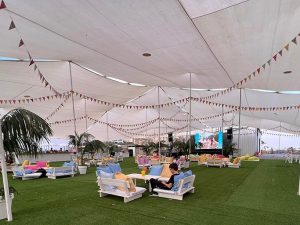 הצללת ענק לאירועים