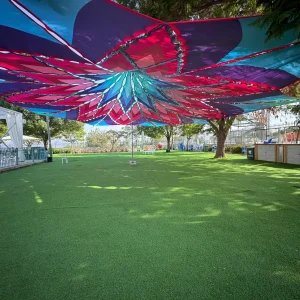 השכרת הצללה דקורטיבית יריעות בד בעיצוב ייחודי להשכרה מבית אינגו