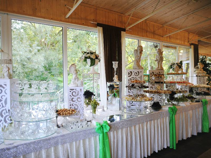 דוכני אוכל לאירועים