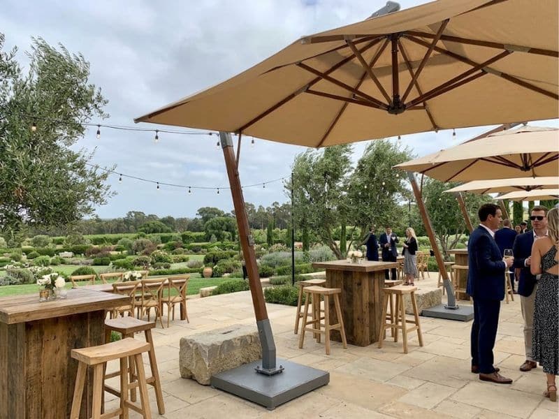 הצללה ושמשיות אירוע חוץ יציבות ומסיביות העמידות בפני רוחות חזקות